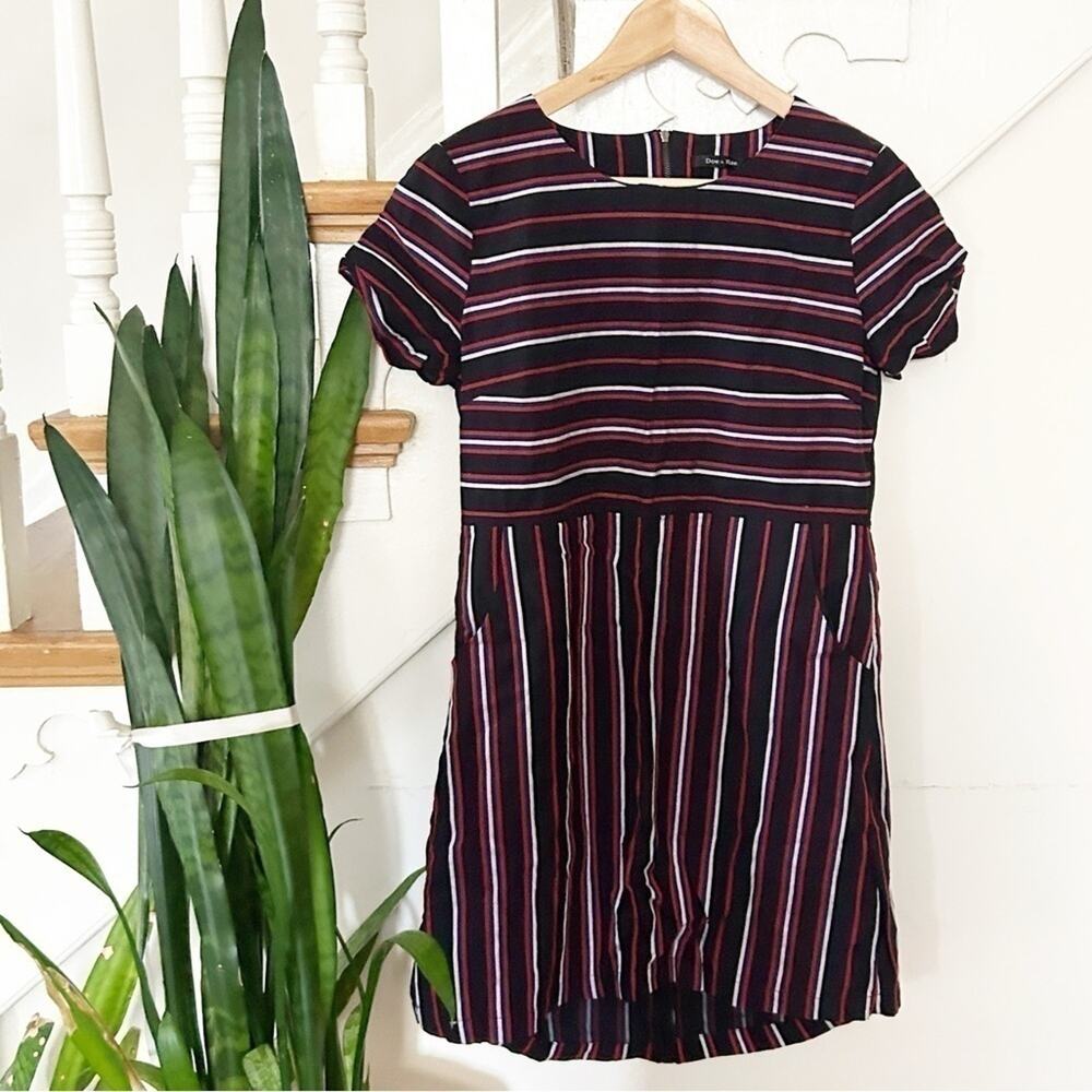 Doe & Rae Black Red White Stripe Short Sleeve Sheath Dress with Pockets Size M